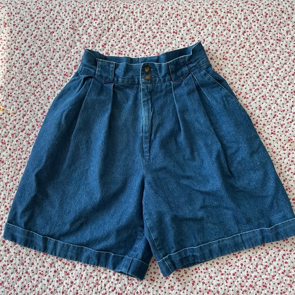 Vintage 90s denim shorts size XXS/XS 22” waist high rise baggy oversized jorts - Picture 1 of 6